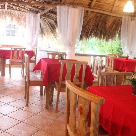 El Caucho Hotel โบกา ชิกา ภายนอก รูปภาพ