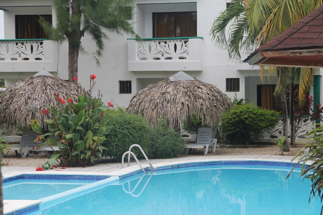 El Caucho Hotel โบกา ชิกา ภายนอก รูปภาพ
