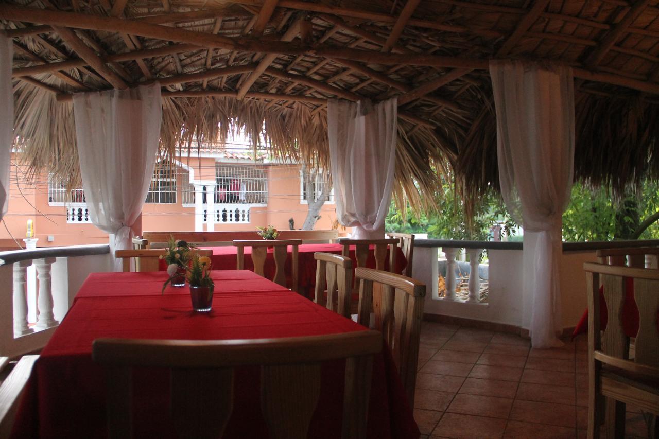 El Caucho Hotel โบกา ชิกา ภายนอก รูปภาพ